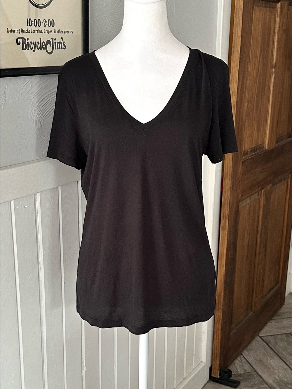 Elie Tahari Black Pima Cotton Modal V-Neck Tee Shirt Size Large